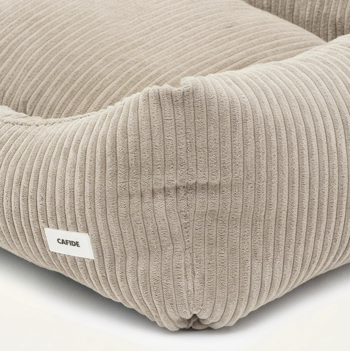 Corduroy comfortbed met verhoogde rand Beige